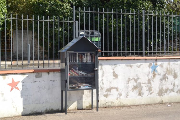 Rue Pierre Curie