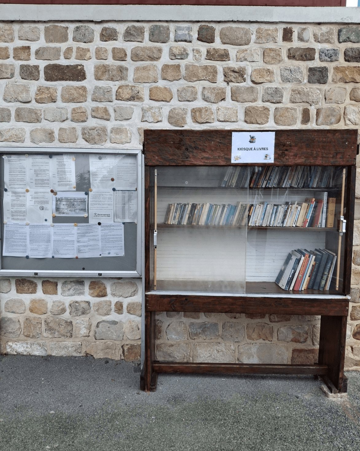 Kiosque à livres